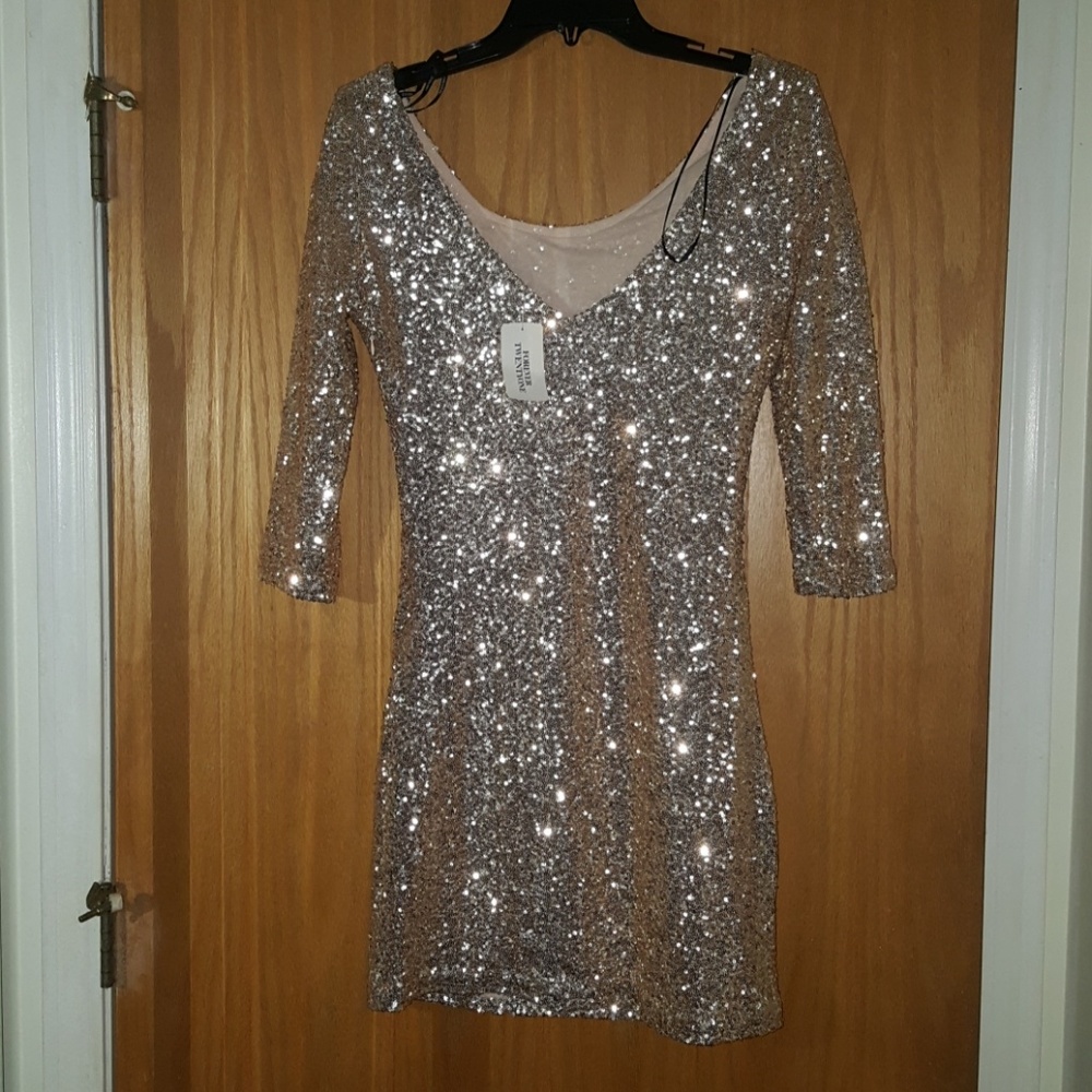 If you want to look like Beyonce, this is it! - Picture 2 of 2